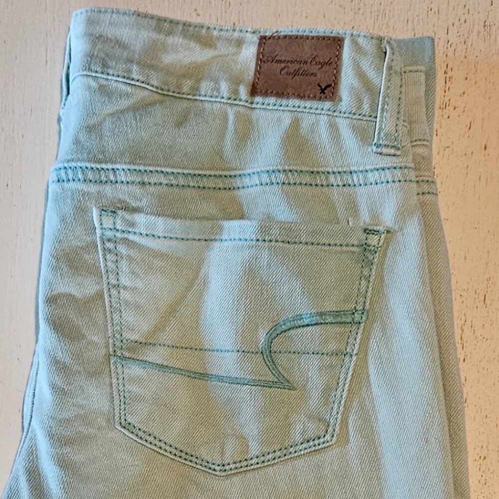 American Eagle Light Green Skinny Jeans Size 2